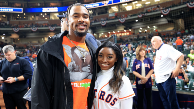 Simone Biles Supports Jonathan Owens at Green Bay Packers