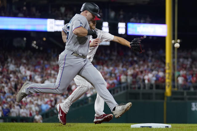 Where to get Philadelphia Phillies playoff shirts, gear after team clinches  wild card - CBS Philadelphia