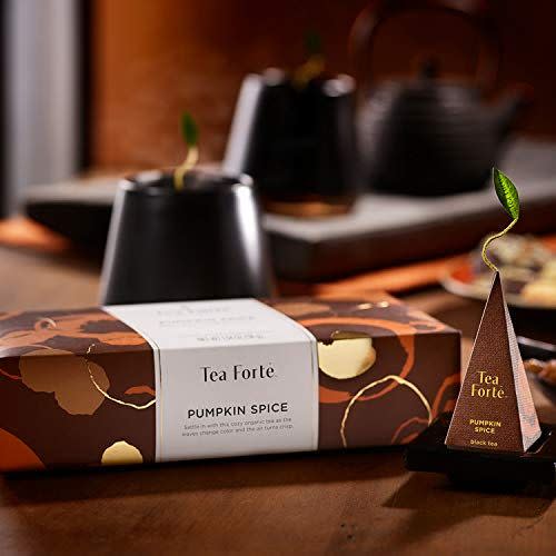 5) Pumpkin Spice Organic Black Tea Petite Presentation Box