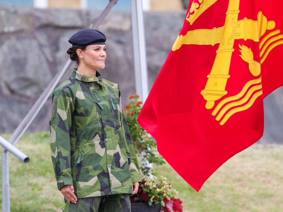 Victoria von Schweden bei der Übergabe der neuen Flagge. (Bild: imago images/Adam Ihse/TT)