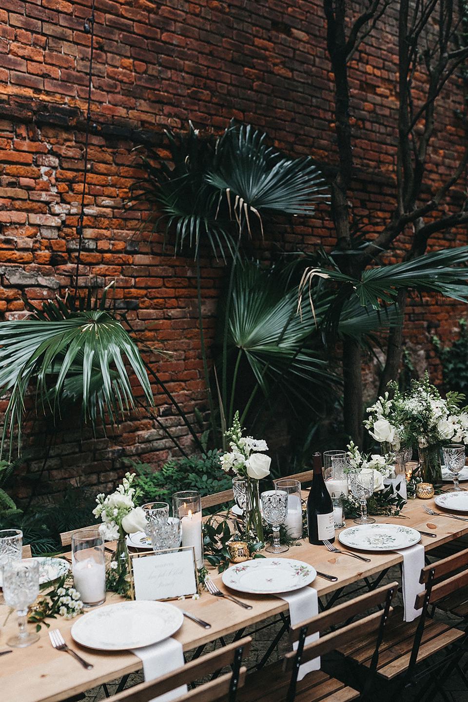 We chose the New Orleans Pharmacy Museum’s courtyard for our reception because of its lush foliage.