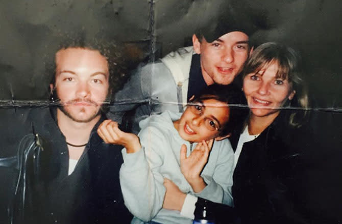 Alanna, Christopher et Danny Masterson avec leur maman