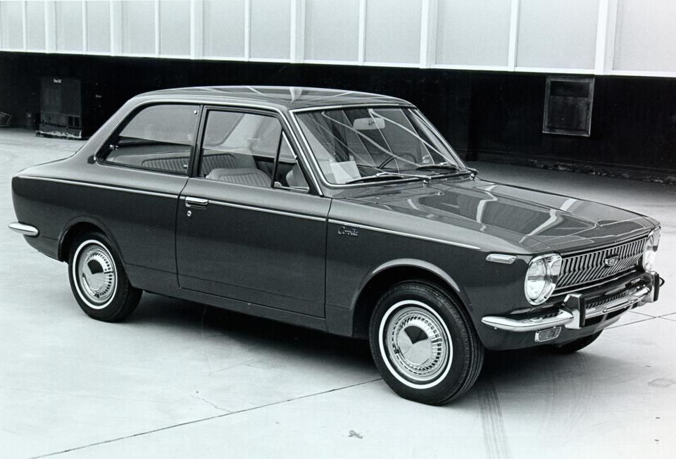 Gen 1 Toyota Corolla 1969-1970