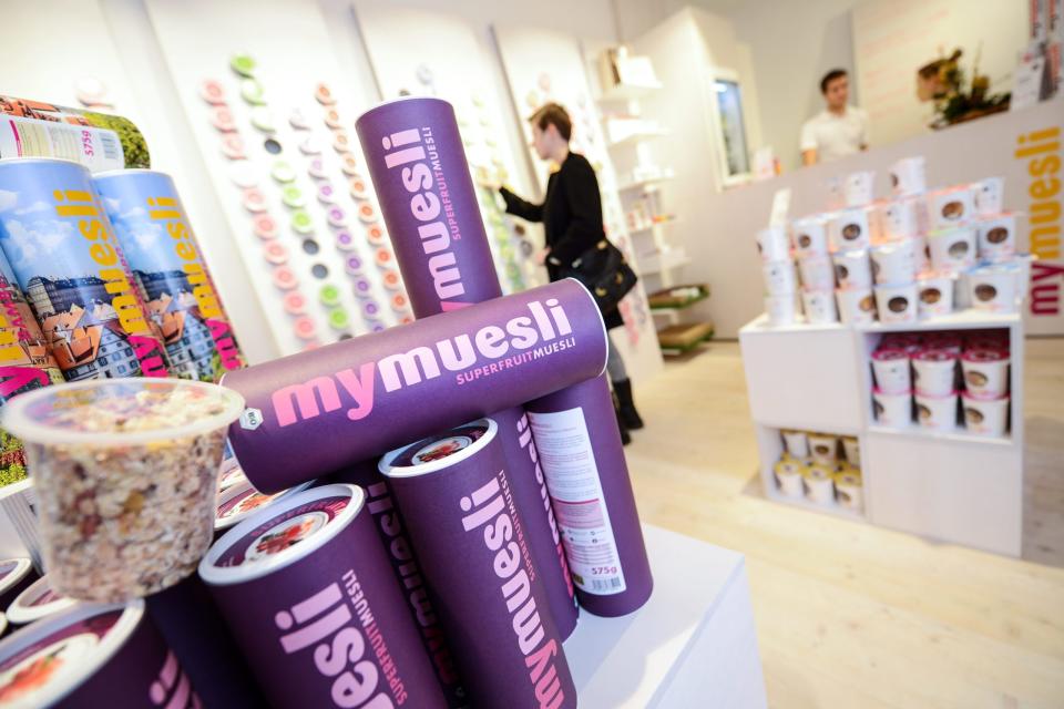 Mymuesli verkauft die Müslis online, in den eigenen Filialen und im Einzelhandel - Copyright: picture alliance / David Ebener | David Ebener