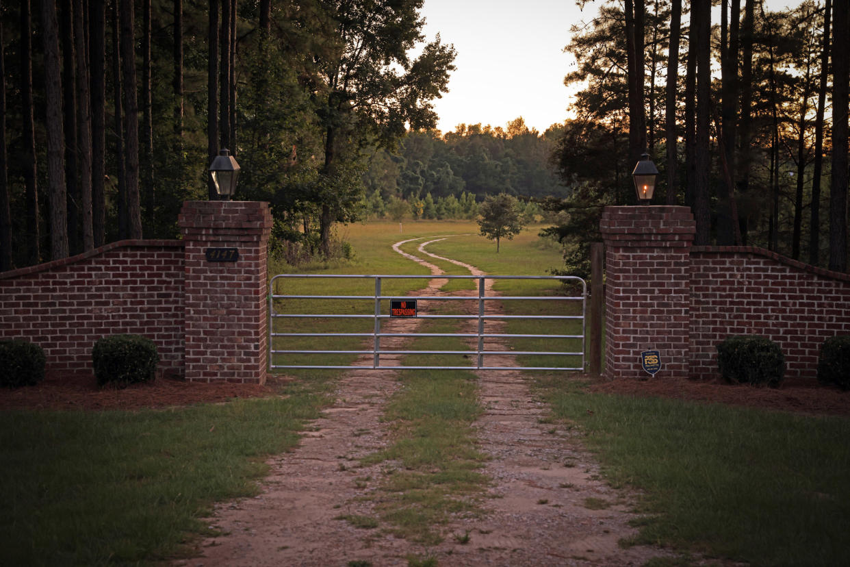 An entrance gate to the estate in Islandton, S.C., where Alex Murdaugh's wife and son were found shot to death. (Travis Dove/The New York Times) (Travis Dove / The New York Times / Redux)