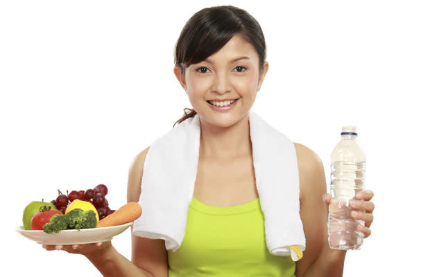 Eating healthy and exercising regularly can help minimize your risk of getting abnormal heart murmur. (Thinkstock photo)