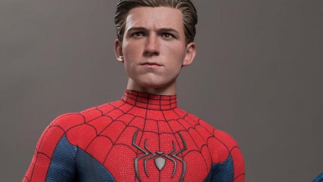 Our Best Look Yet at Spider-Man: No Way Home's Final Suit