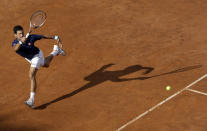 <p>Novak Djokovic returns the ball to Britain’s Aljaz Bedene, during the Italian Open tennis tournament, in Rome, Tuesday, May 16, 2017. (Photo: Andrew Medichini/AP) </p>