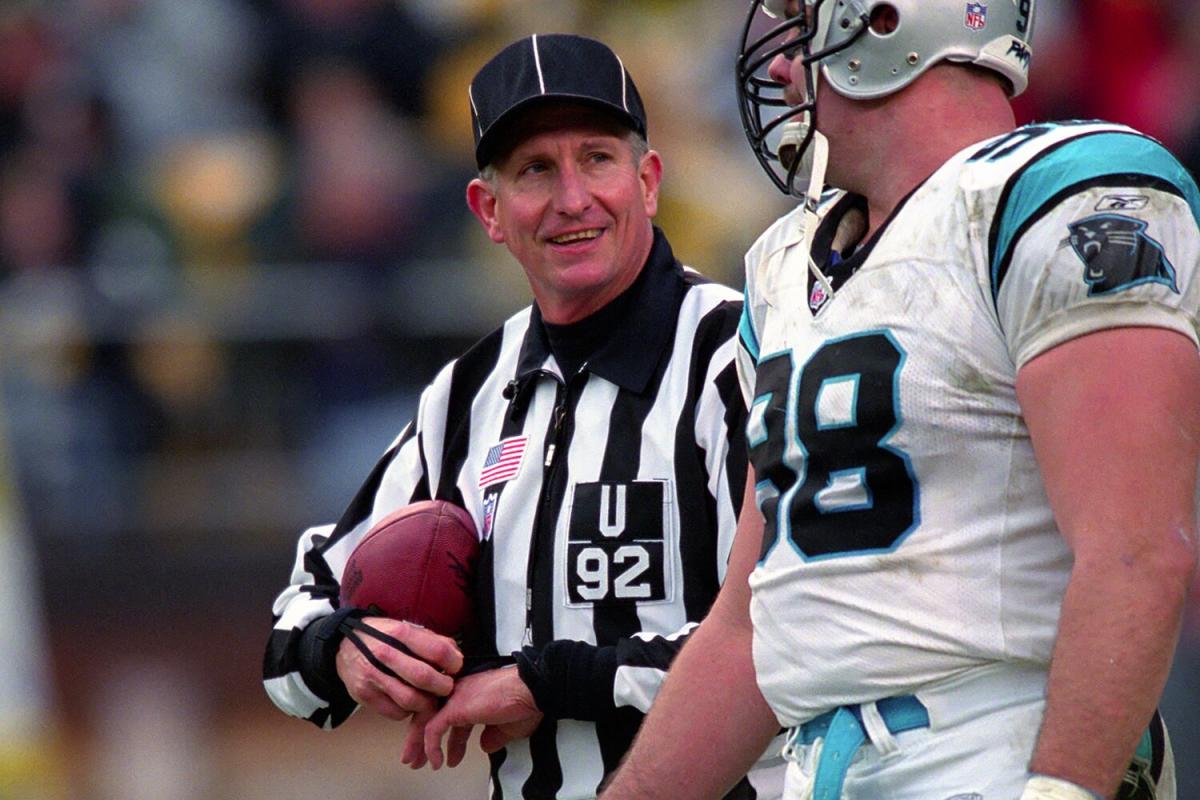 NFL honoring replay official from St. Louis who died after game