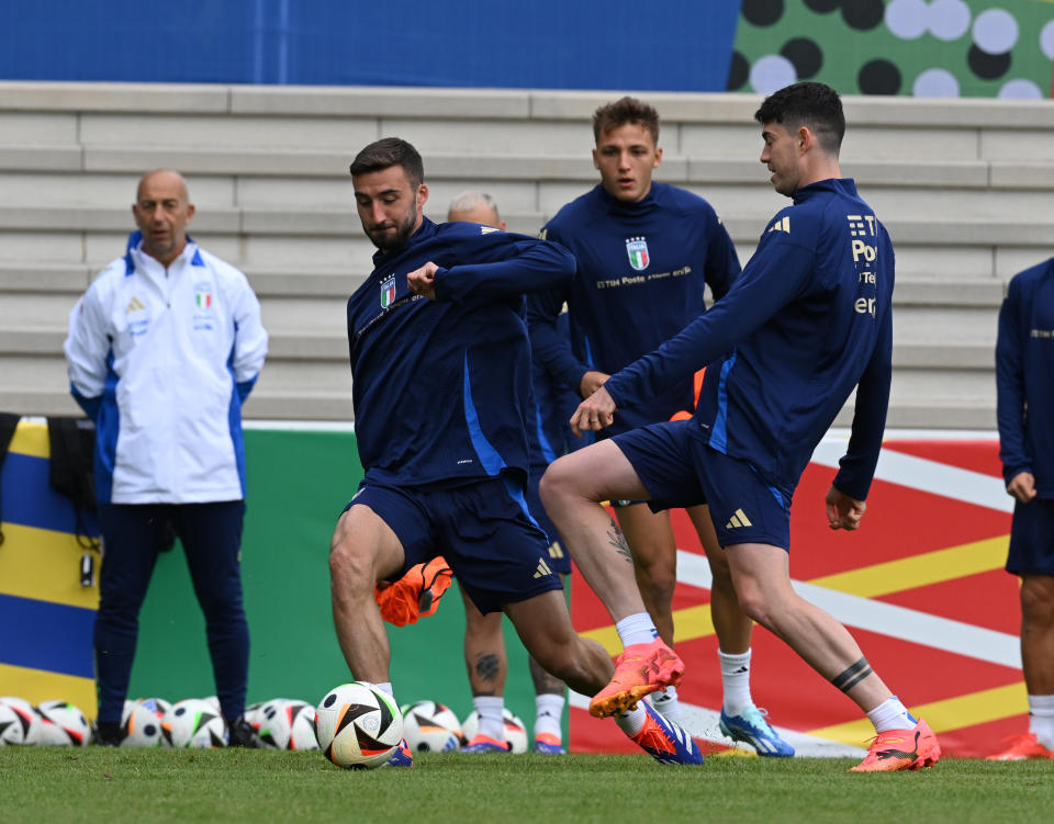 義大利Bryan Cristante以及Alessandro Bastoni。（Photo by Claudio Villa/Getty Images for FIGC）