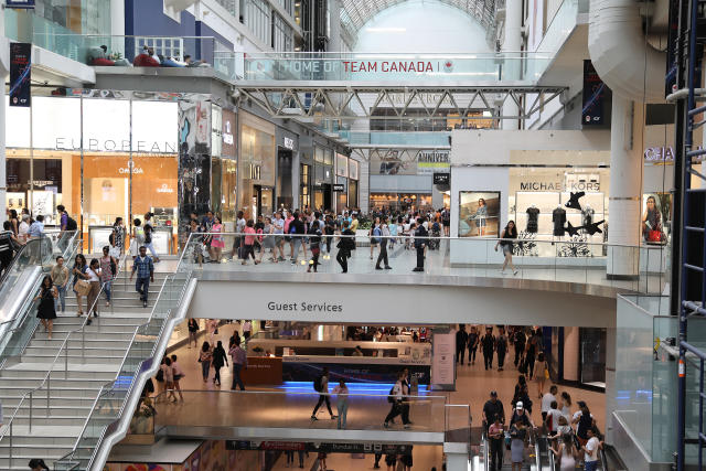 Toronto EATON Centre Shopping Mall 2018 