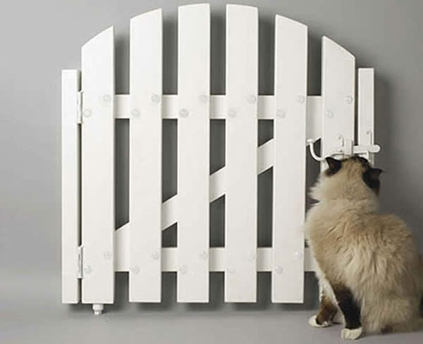 Lucy Merchant stepped out of the box to create this great-looking Picket Fence Radiator, as a part of her project called “Common Series." All in all, a fun way to make every winter day enjoyable. <a href="http://www.lucymerchant.com/" rel="nofollow noopener" target="_blank" data-ylk="slk:Lucy Merchant's website;elm:context_link;itc:0;sec:content-canvas" class="link ">Lucy Merchant's website</a> is under (re)construction at the time of this writing, but the site has her email address if you want to contact her for more information.