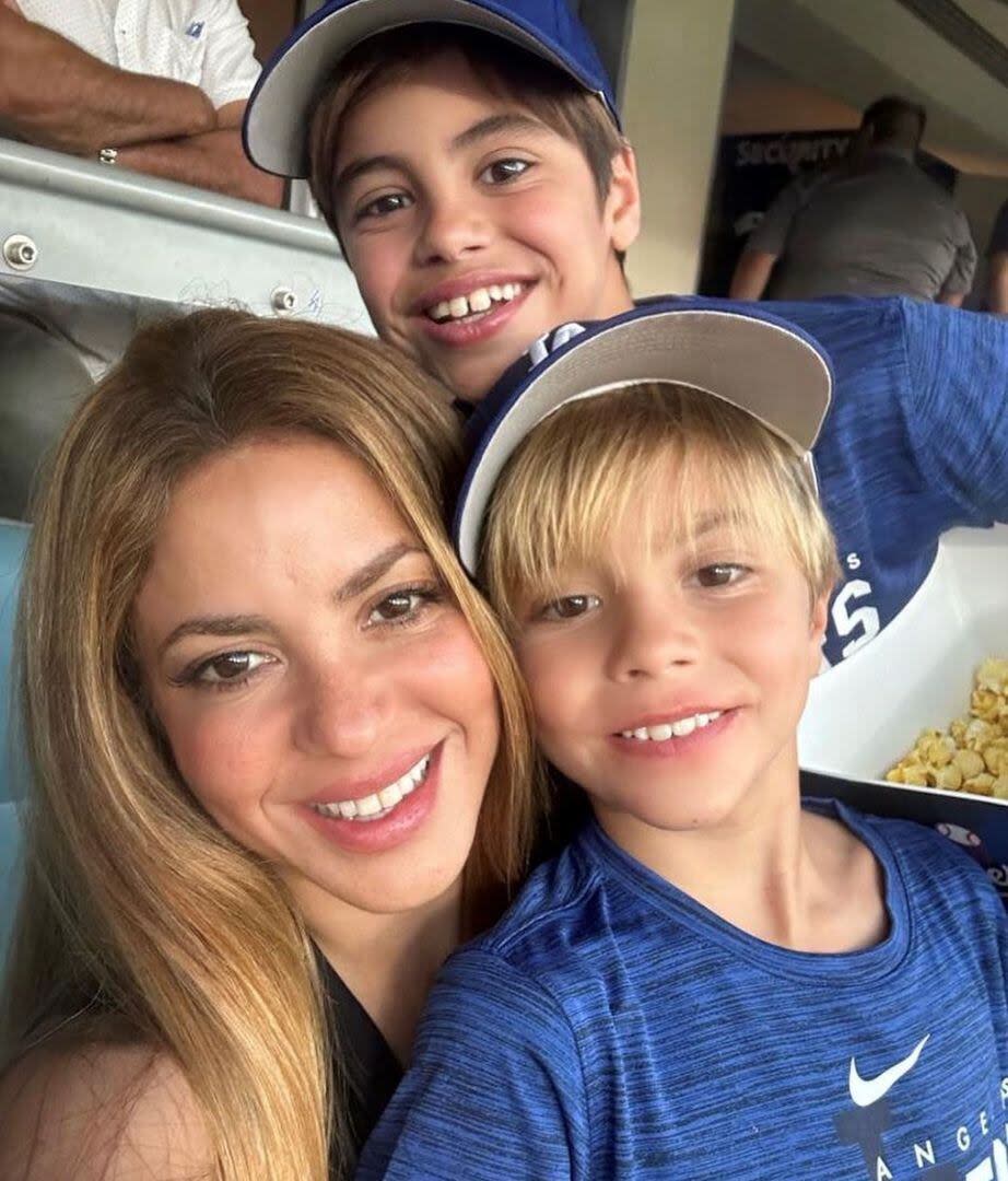 Shakira vio la película Barbie junto a sus hijos