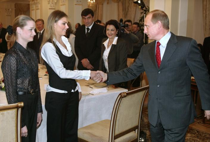 Alina Kabayeva Vladimir Putin