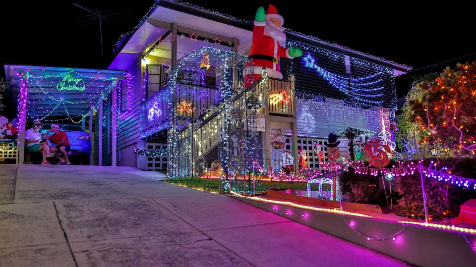 7 News People's Choice Award - 4KQ Christmas Lights 2016