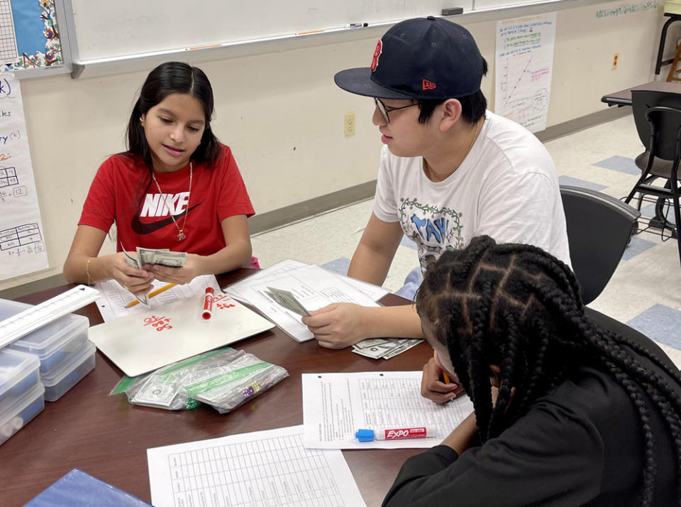 Sousa Middle seventh graders practiced math skills during a tutoring session. (D.C. Public Schools)