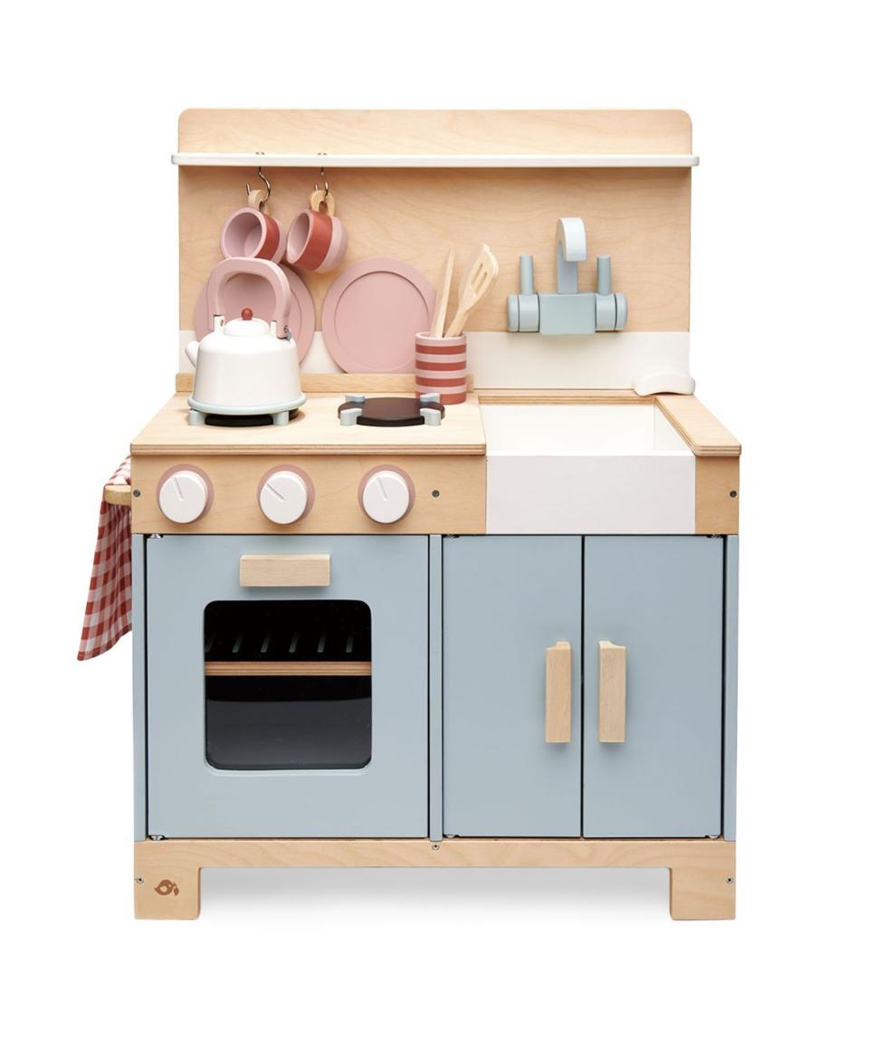 7) Mini Chef Home Kitchen