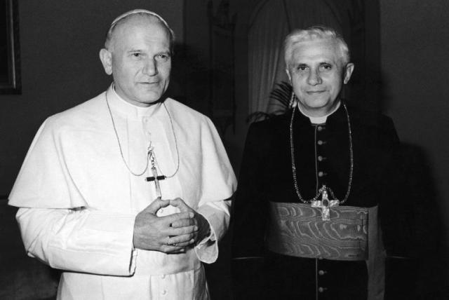 Joseph Ratzinger; papa benedicto XVI; Benedict XVI; papa emérito;mundo;