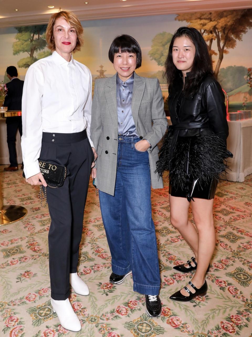 Daniela Paudice, Angelica Cheung, Mengyun Wang