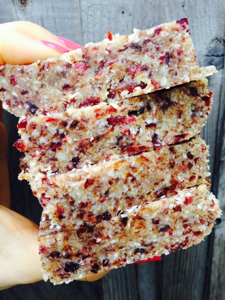Cranberry-Coconut Energy Bars from Hedi Hearts
