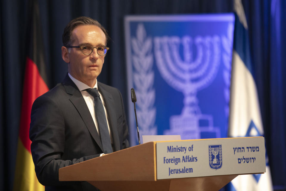 German Foreign Minister Heiko Maas gives statement to the media following his meeting with his Israeli counterpart Gabi Ashkenazi, in Jerusalem, Wednesday, June 10, 2020. (AP Photo/Oded Balilty)