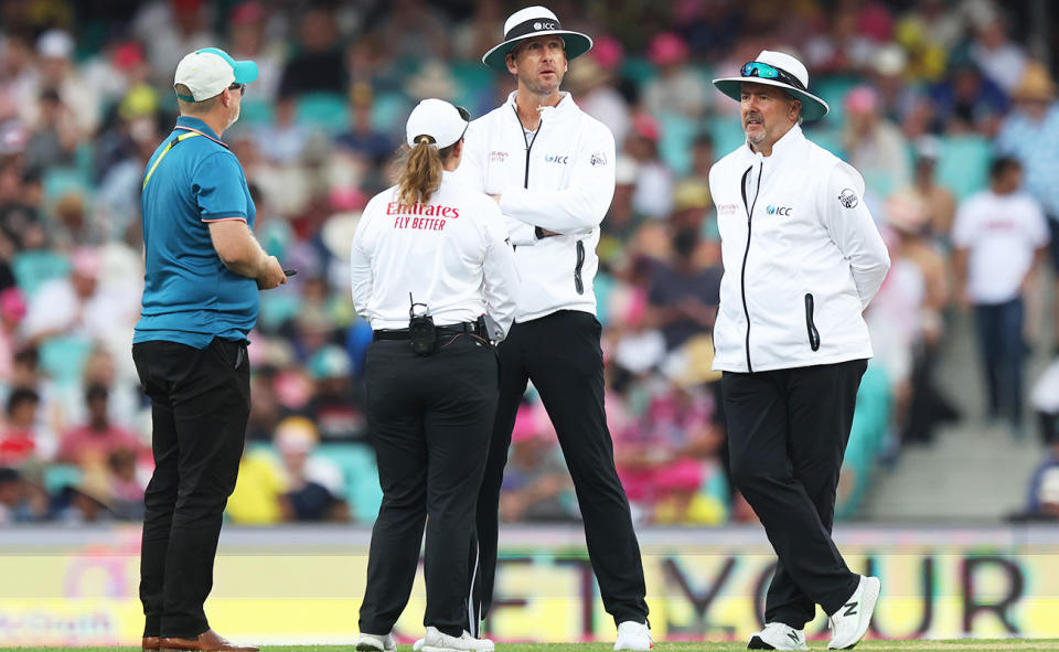 Umpires, pictured here during the SCG Test between Australia and Pakistan.