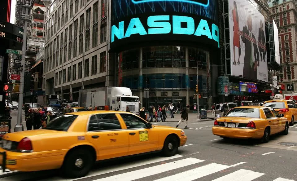 NASDAQ, S&P 500, Acciones