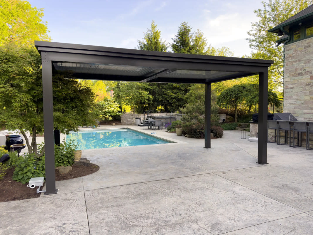 <p>The Luxury Pergola</p>