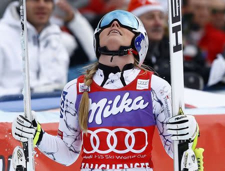 Lindsey Vonn of the U.S. reacts following the second run of the Women's Sprint Downhill race of the Alpine Skiing World Cup in Zauchensee, Austria, January 9, 2016. REUTERS/Leonhard Foeger