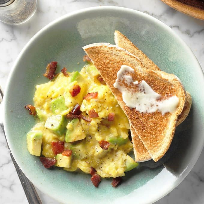 Avocado Scrambled Eggs Exps Bmz12 10302 B12 08 2b 7