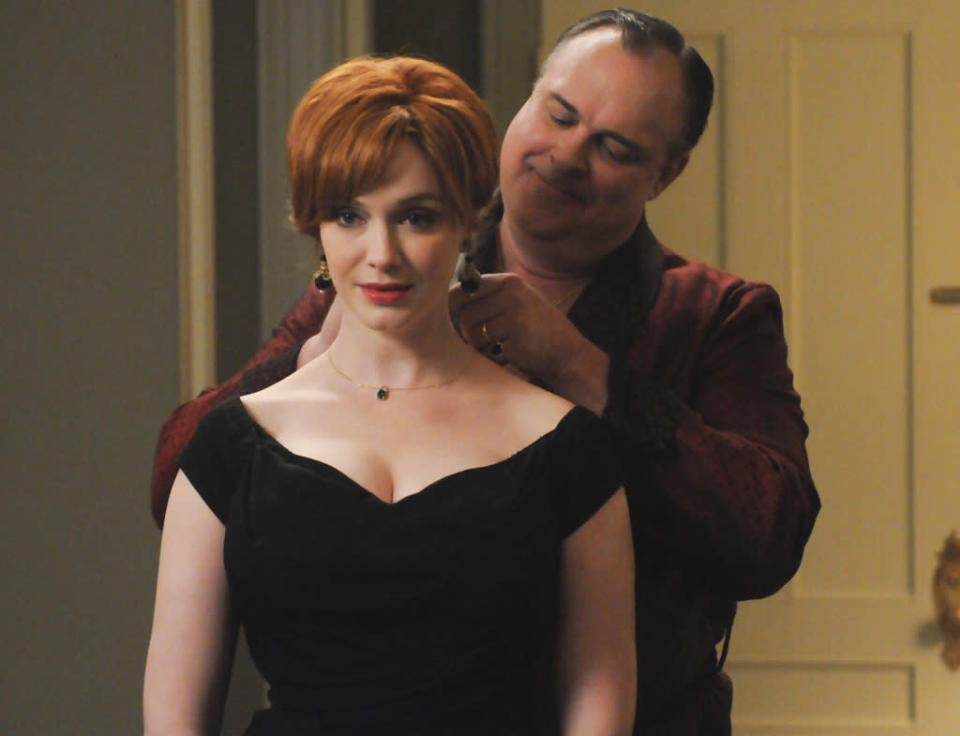 Joan Harris (Christina Hendricks) and Herb Rennet (Gary Basaraba)