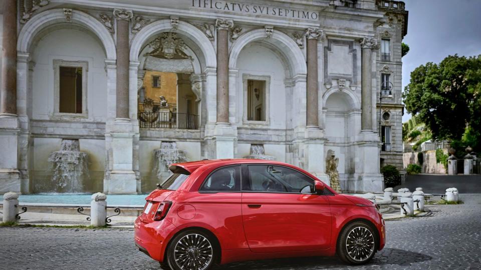 2024 fiat 500e