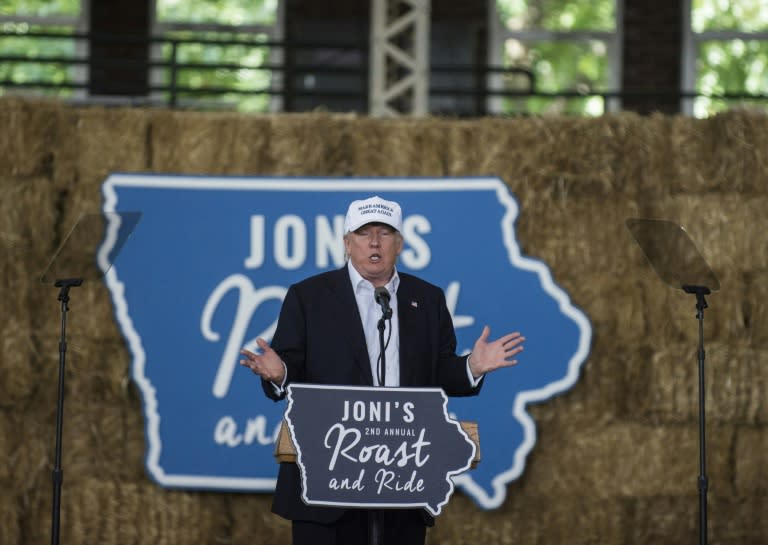 Republican presidential nominee Donald Trump speaks at the 2nd annual Joni Ernst Roast and Ride event on August 27, 2016 in Des Moines, Iowa