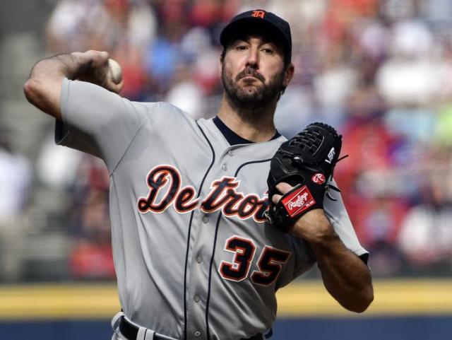 Verlander claims second Cy Young