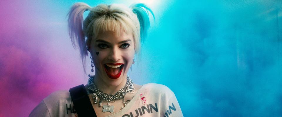 Robbie's Cupid of Crime goes solo in 'Birds of Prey' (Photo: Warner Bros. / courtesy Everett Collection)