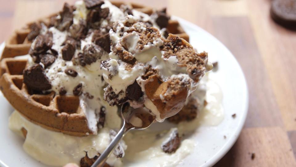 Oreo Cheesecake Waffles