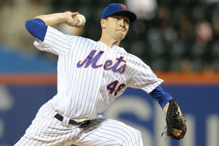 FILE PHOTO: Sep 26, 2018; New York City, NY, USA; New York Mets starting pitcher Jacob deGrom (48) pitches against the Atlanta Braves during the first inning at Citi Field. Mandatory Credit: Brad Penner-USA TODAY Sports/File Photo