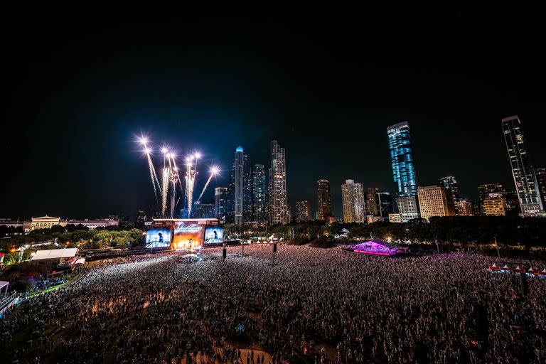 La primera fecha de Lollapalooza 2024 cerró con un show de fuegos artificiales