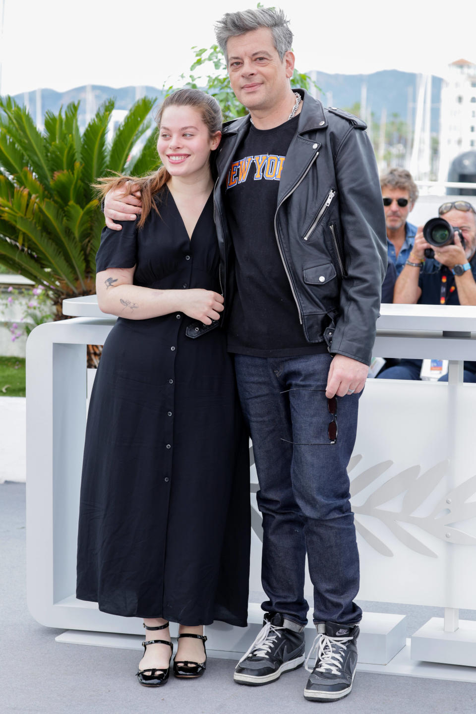 Benjamin Biolay et Anna Biolay, jeudi 18 mai, à Cannes.