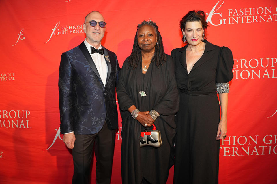 Gary Wassner, Whoopi Goldberg and Maryanne Grisz