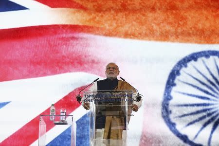 India's Prime Minister Narendra Modi addresses a welcome rally in his honour at Wembley Stadium in London on November 13, 2015. REUTERS/Justin Tallis/Pool
