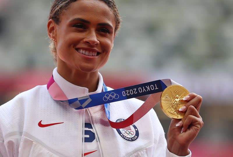 Athletics - Women's 400m Hurdles - Medal Ceremony