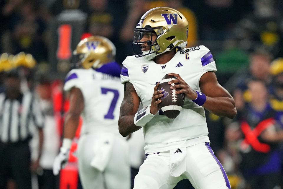 Washington Huskies quarterback <a class="link " href="https://sports.yahoo.com/ncaaf/players/286878/" data-i13n="sec:content-canvas;subsec:anchor_text;elm:context_link" data-ylk="slk:Michael Penix;sec:content-canvas;subsec:anchor_text;elm:context_link;itc:0">Michael Penix</a> Jr. (9). Mandatory Credit: Kirby Lee-USA TODAY Sports