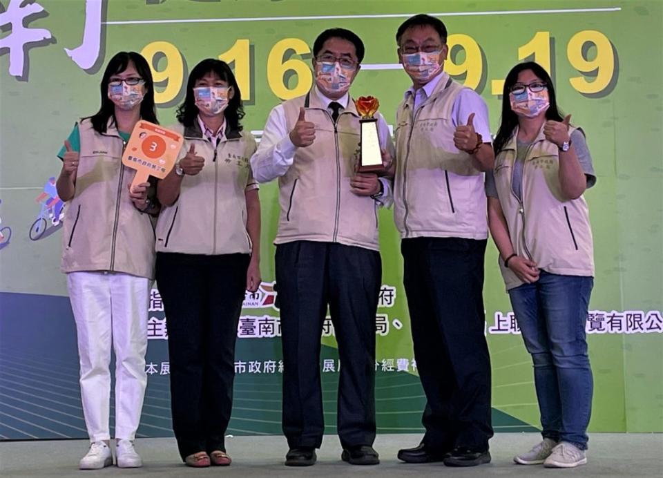 勞工局獲評為台南市志願服務績優機關。（勞工局提供）