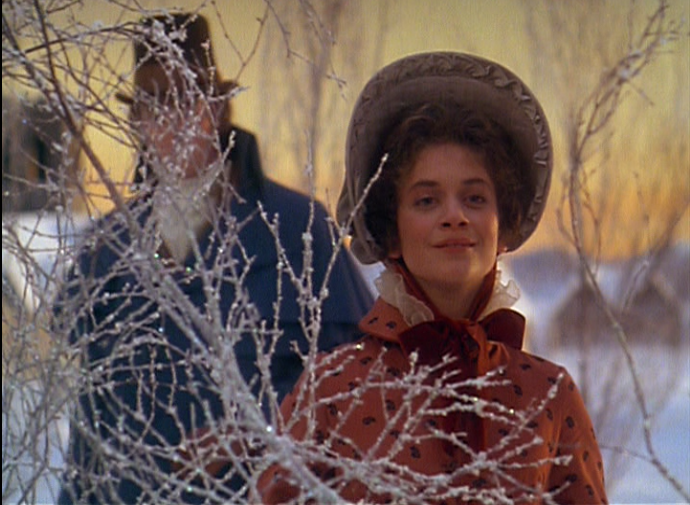 Meredith Braun as Belle in The Muppet Christmas Carol (Credit: Disney)