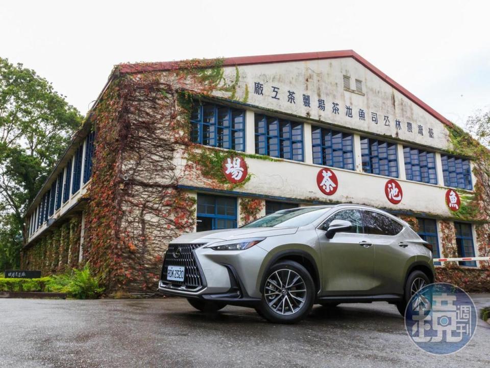 LEXUS NX 350h豪華版