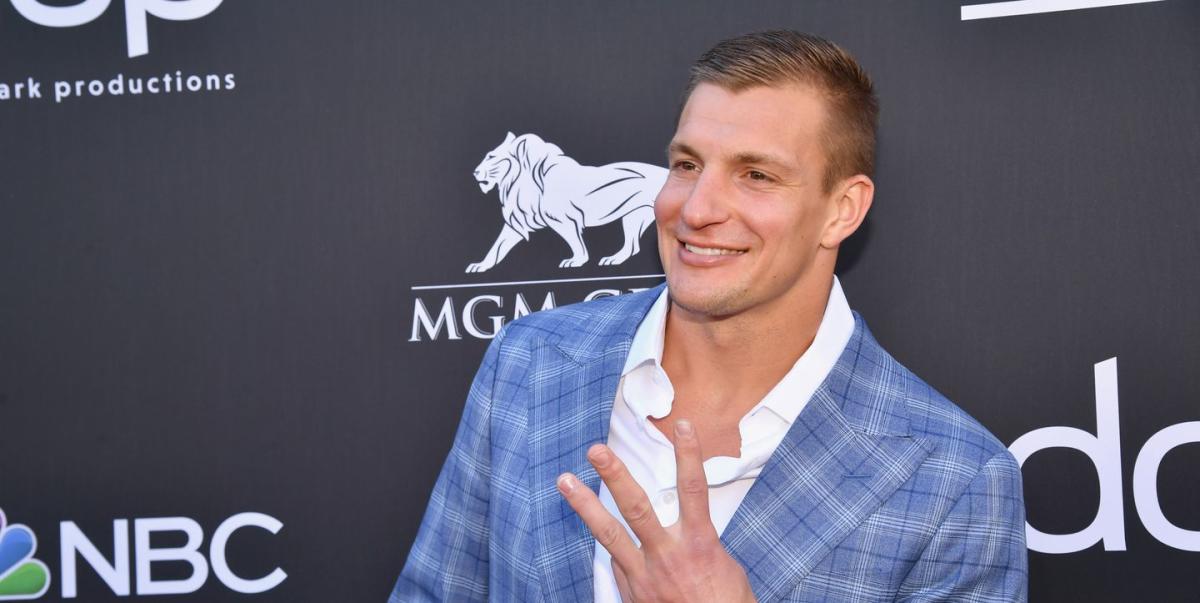 Holding out hope that Rob Gronkowski's retirement is brief - The