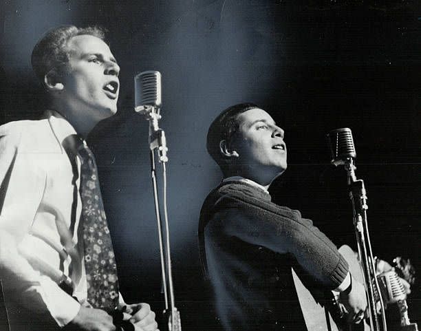 <p>Simon and Garfunkel created striking harmonies together, while their hauntingly beautiful lyrics defined the tumultuous '60s. The duo had already enjoyed great success with songs such as <a href="https://www.amazon.com/Scarborough-Fair-Canticle/dp/B07RV53M2F/?tag=syn-yahoo-20&ascsubtag=%5Bartid%7C10063.g.35225069%5Bsrc%7Cyahoo-us" rel="nofollow noopener" target="_blank" data-ylk="slk:"Scarborough Fair";elm:context_link;itc:0;sec:content-canvas" class="link ">"Scarborough Fair"</a>(1966), <a href="https://www.amazon.com/Parsley-Rosemary-Thyme-Simon-Garfunkel/dp/B0054YH5LY/?tag=syn-yahoo-20&ascsubtag=%5Bartid%7C10063.g.35225069%5Bsrc%7Cyahoo-us" rel="nofollow noopener" target="_blank" data-ylk="slk:"Parsley, Sage, Rosemary and Thyme";elm:context_link;itc:0;sec:content-canvas" class="link ">"Parsley, Sage, Rosemary and Thyme"</a> (1966), and <a href="https://www.amazon.com/Sounds-Silence-Simon-Garfunkel/dp/B0018PXEI6/?tag=syn-yahoo-20&ascsubtag=%5Bartid%7C10063.g.35225069%5Bsrc%7Cyahoo-us" rel="nofollow noopener" target="_blank" data-ylk="slk:"Sounds of Silence";elm:context_link;itc:0;sec:content-canvas" class="link ">"Sounds of Silence"</a> (1967). But they were introduced to a wider audience when their music was featured in the 1967 film, <u>The Graduate</u>, including songs such as <a href="https://www.amazon.com/Mrs-Robinson-Single-Mix/dp/B07RQVY25V/?tag=syn-yahoo-20&ascsubtag=%5Bartid%7C10063.g.35225069%5Bsrc%7Cyahoo-us" rel="nofollow noopener" target="_blank" data-ylk="slk:"Mrs. Robinson";elm:context_link;itc:0;sec:content-canvas" class="link ">"Mrs. Robinson"</a>.</p>