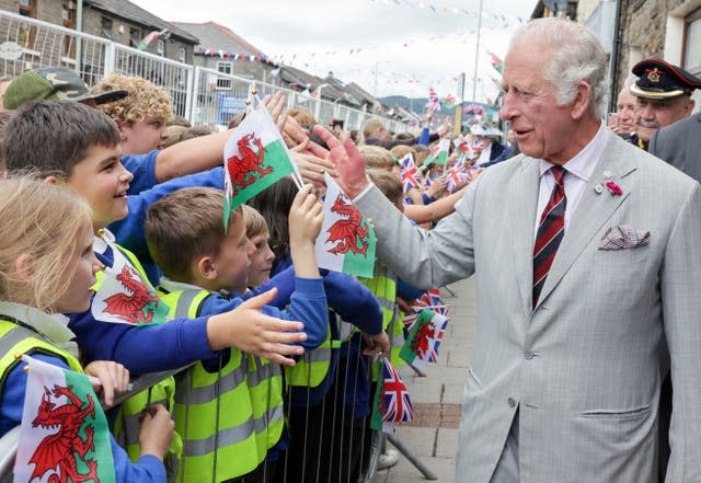 Royal visits for Wales Week