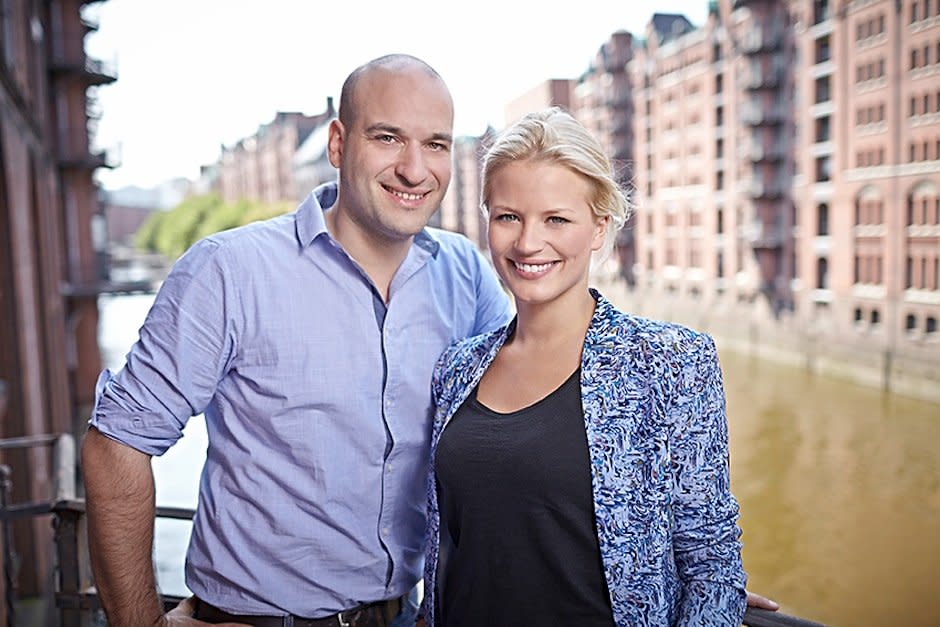 Dürften mit ihrem Unternehmen bald zum litauischen Second-Hand-Marktplatz Vinted gehören: die Rebelle-Gründer Max Schönemann (CEO) und Cécile Wickmann (CCO). - Copyright: Rebelle